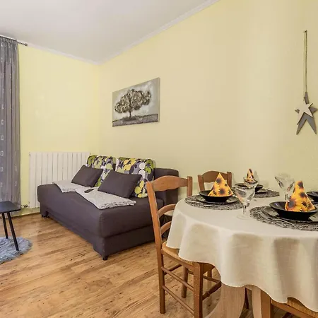Lovely In With Kitchen *
