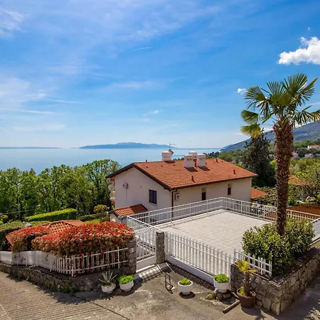Stunning In With House Sea View * Ičići