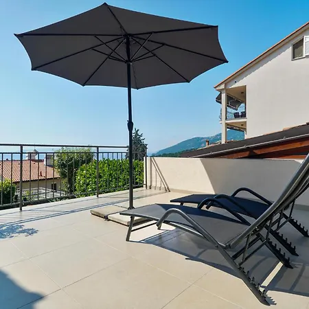 Stunning In With House Sea View